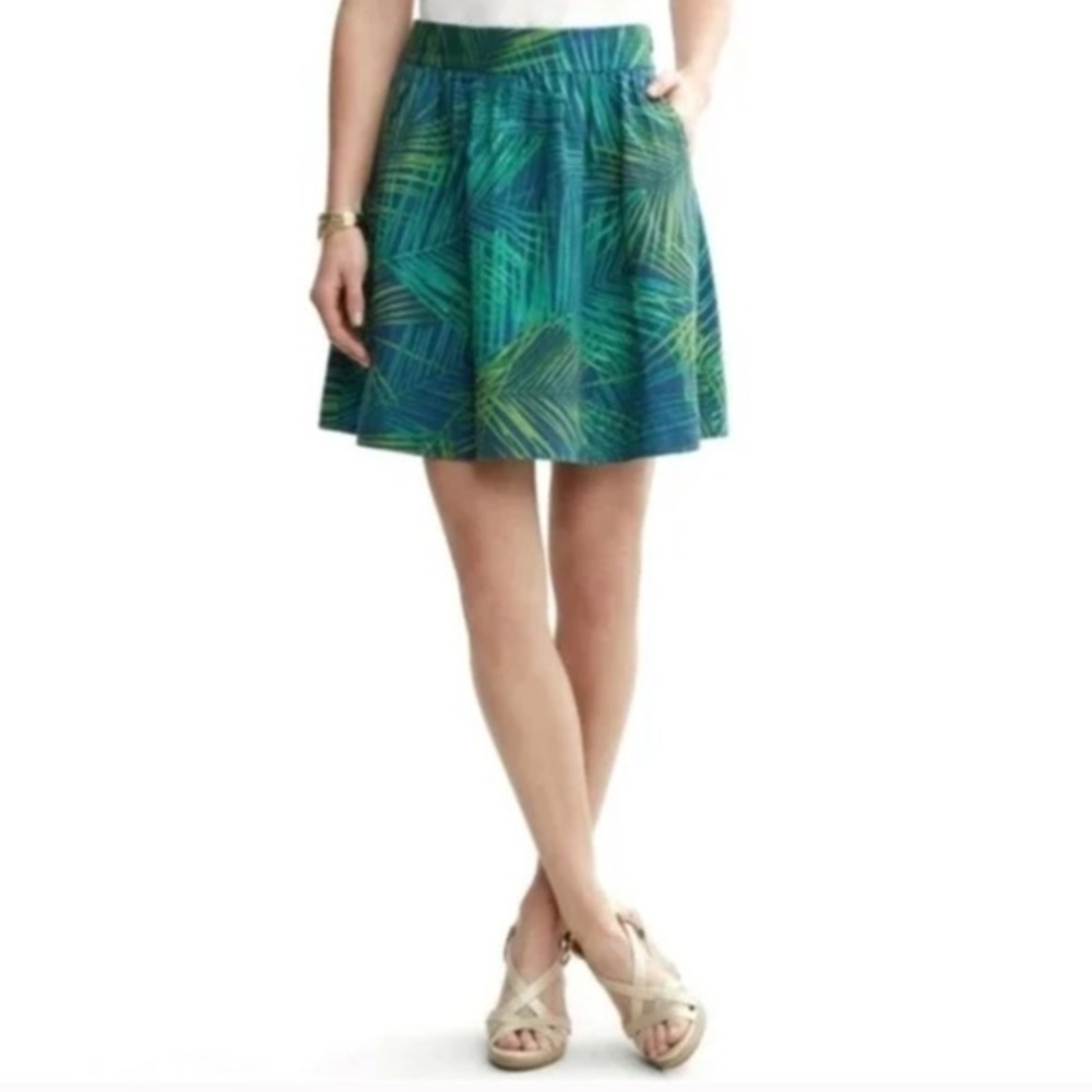 LIKE NEW BANANA REPUBLIC TROPICAL PALM LINEN SKIRT - SIZE 0P